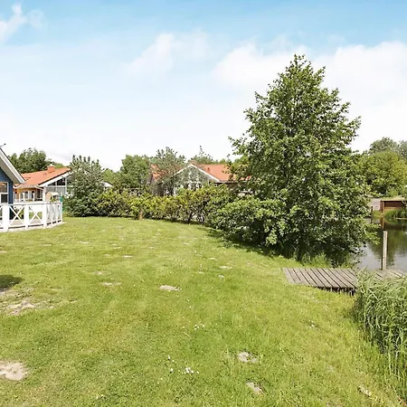 4 Star In Ottendorf *