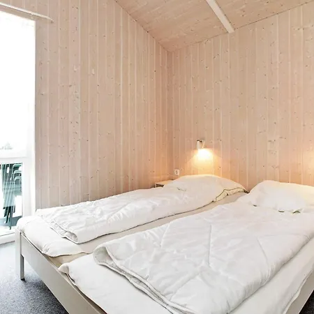 4 Star In Ottendorf Vakantiehuis *